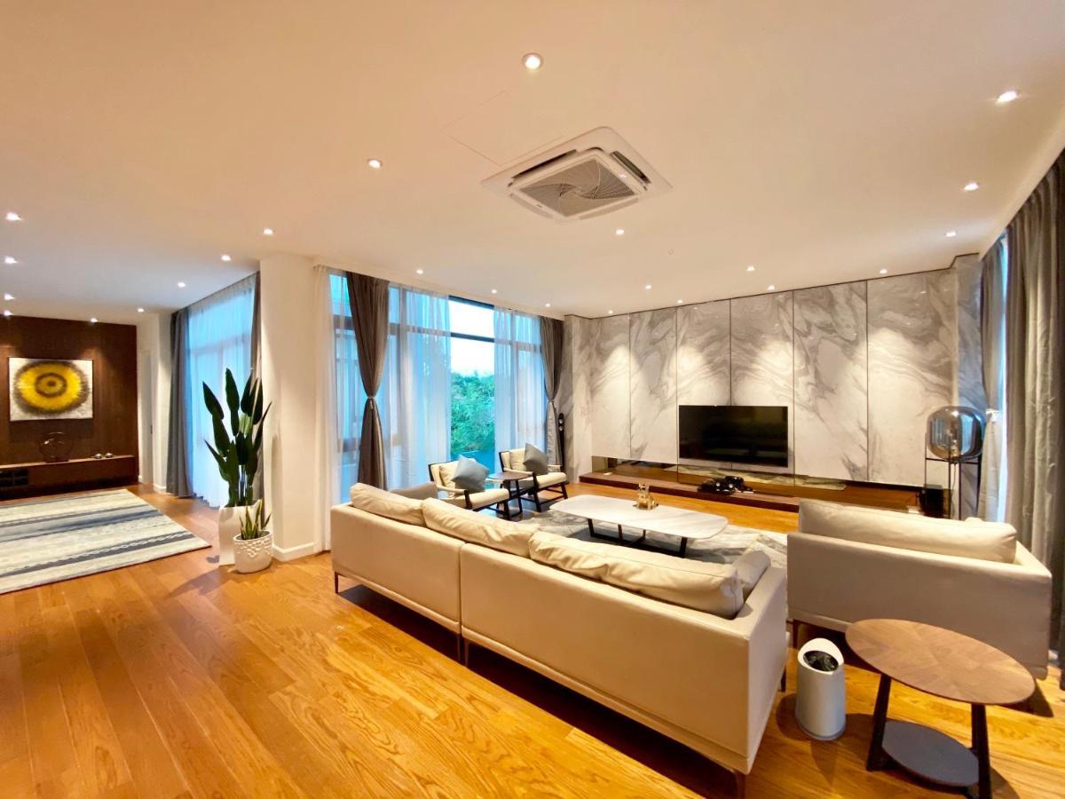 פנתאי צנאנג Molly Luxury Private Pool Bungalow茉莉的家豪华私人泳池别墅 מראה חיצוני תמונה